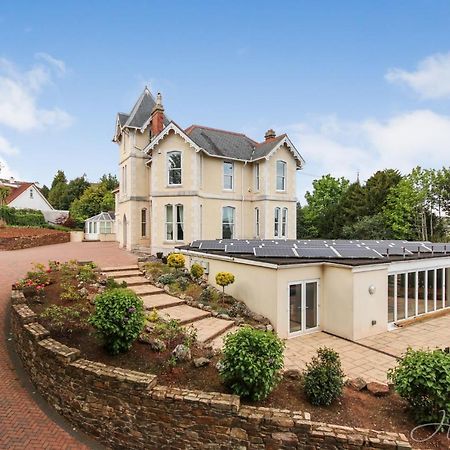Torbay Rise Sea Side Villa With Family Facilities Torquay Exterior photo