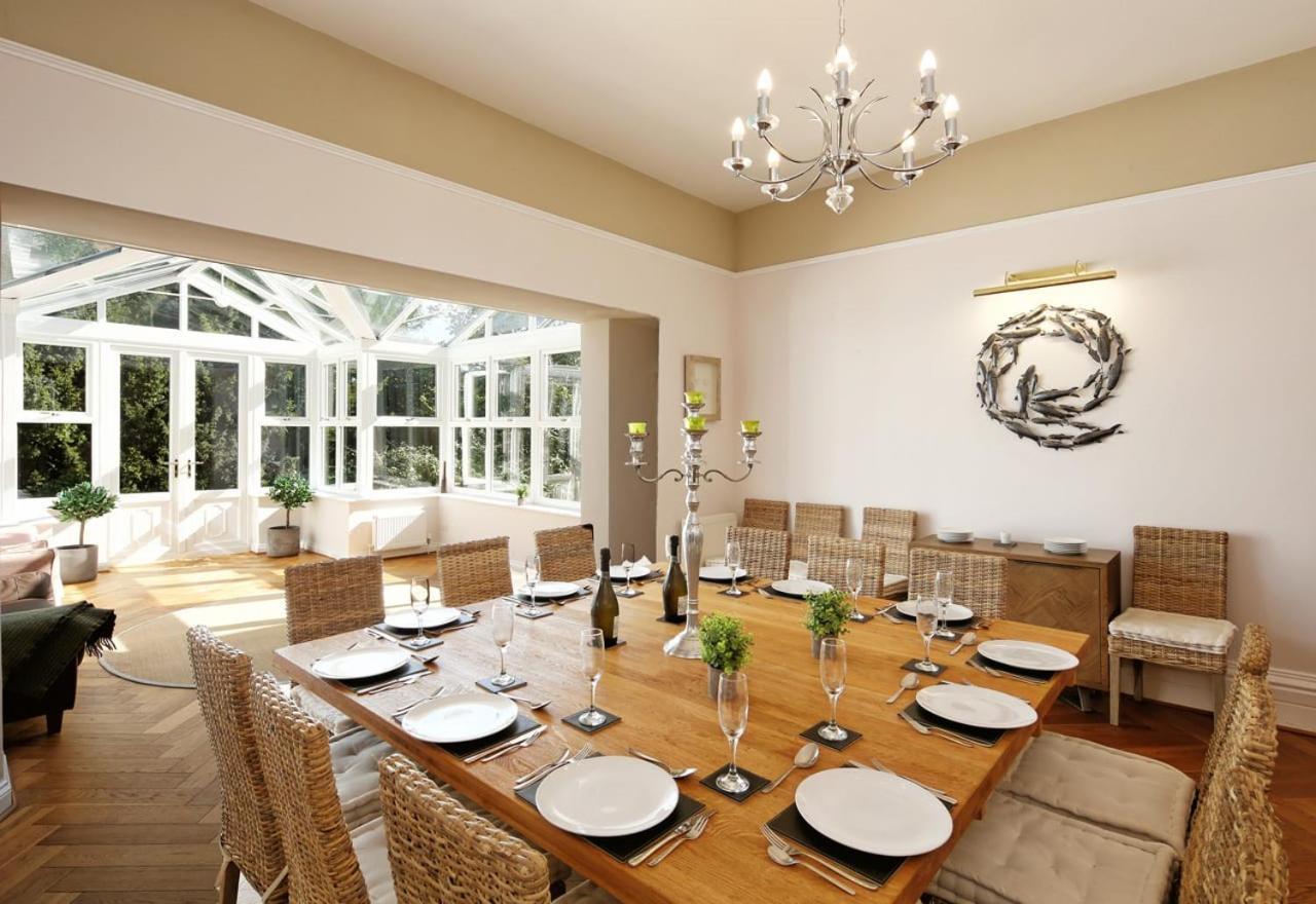 Torbay Rise Sea Side Villa With Family Facilities Torquay Exterior photo