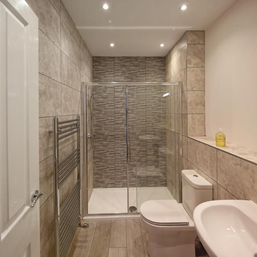 Torbay Rise Sea Side Villa With Family Facilities Torquay Exterior photo