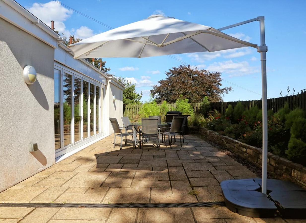 Torbay Rise Sea Side Villa With Family Facilities Torquay Exterior photo